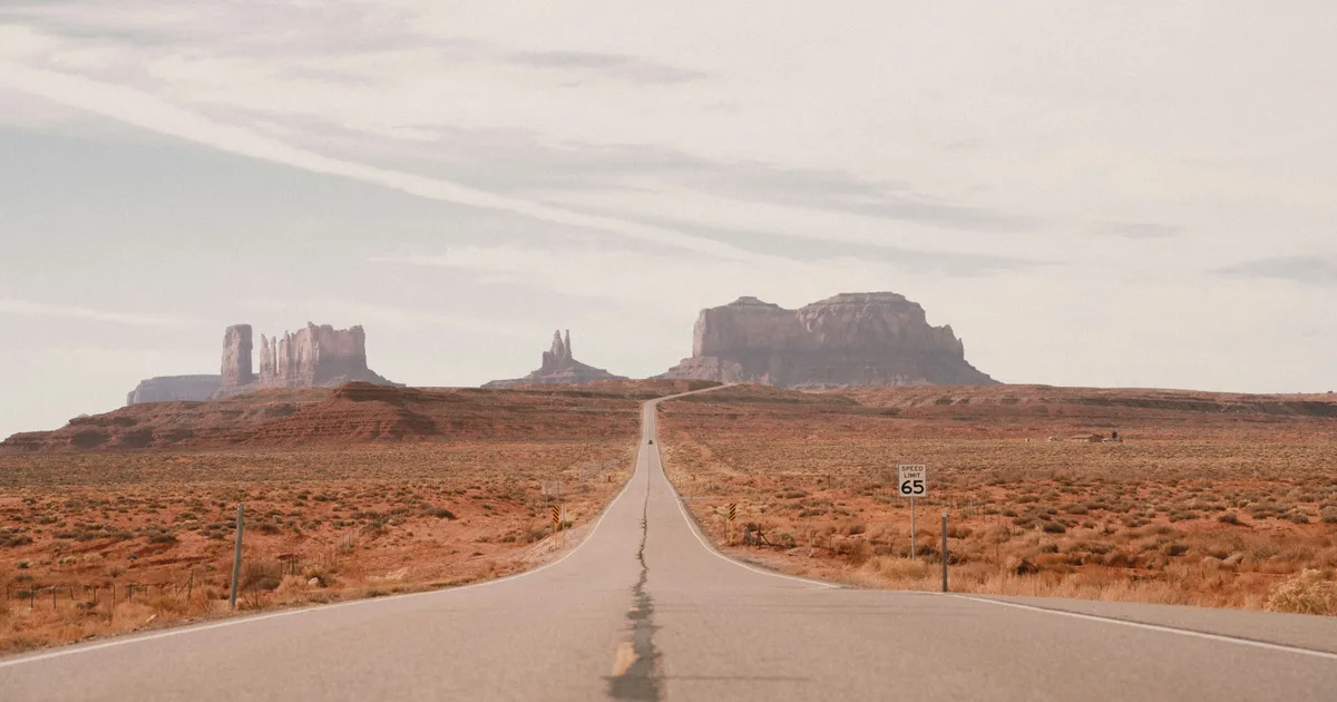 Getting to Sedona: Airports, Shuttles & Driving Directions